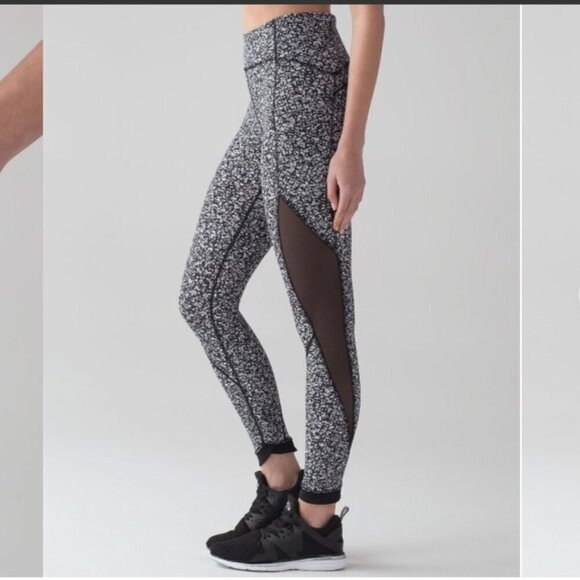 Lululemon Sole Training 7/8 TightDaisy Dust Alpine White Black / Black Size 6 - Picture 2 of 16